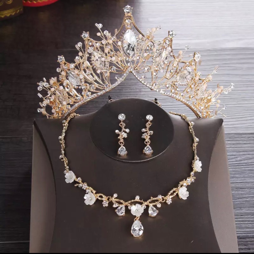 Rhinestone Crystal Gold Tiara set